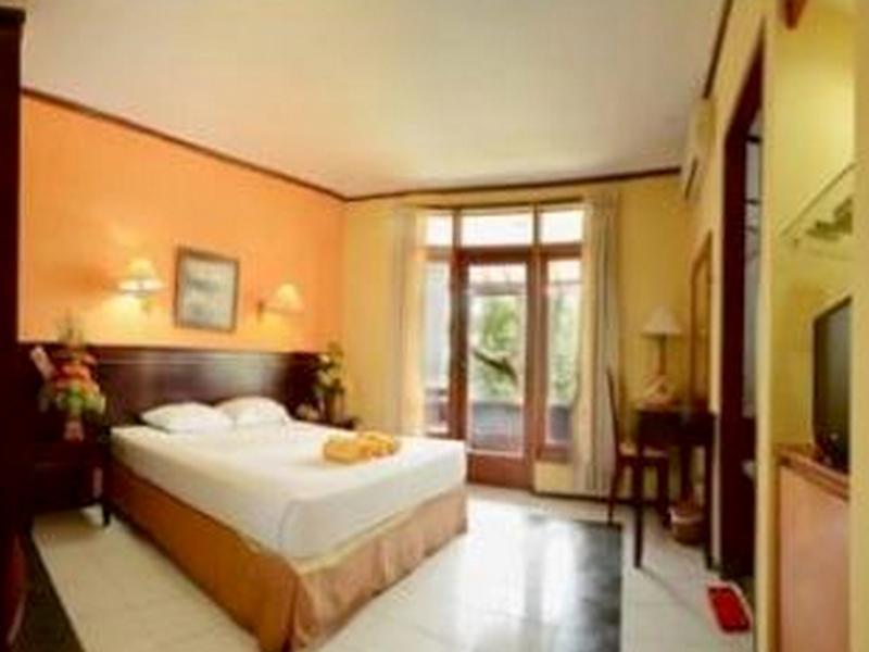 Hotel Tidar Malang Exterior foto