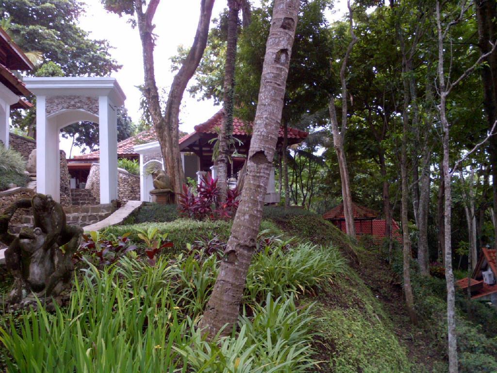 Hotel Tidar Malang Exterior foto